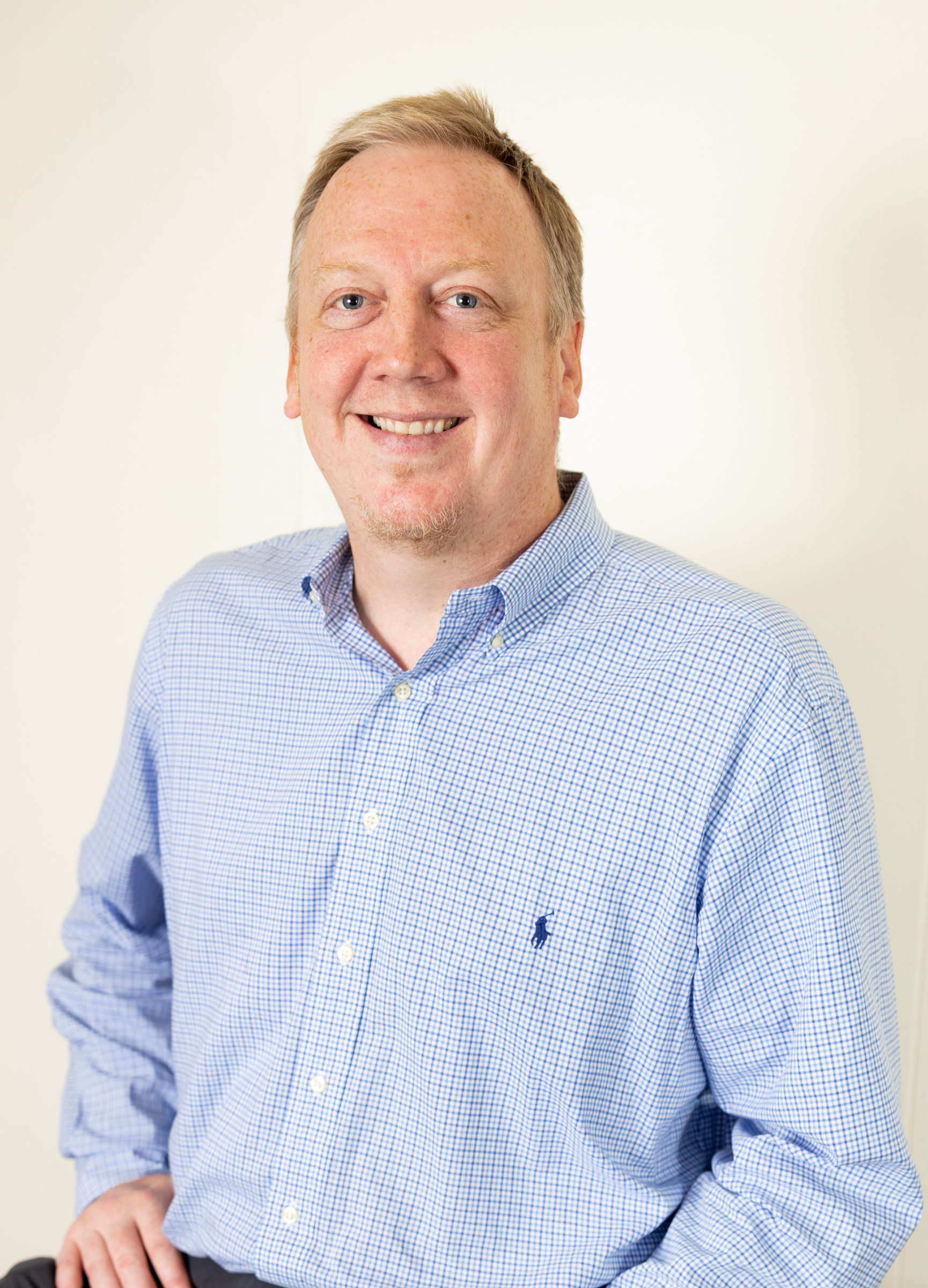Max Robers - Official Headshot 2021